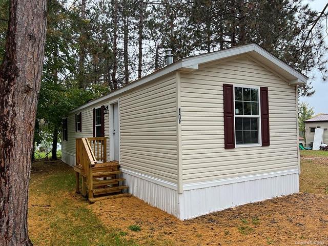 17481  US Route 11 , Watertown, NY 13601